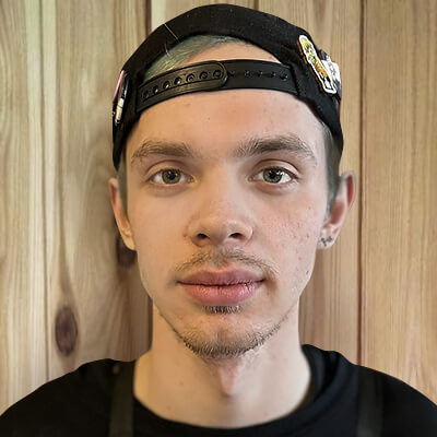 Толстокулаков Даниил